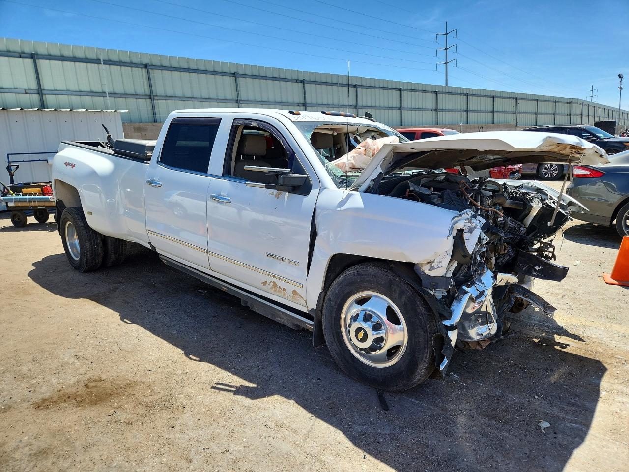 2016 CHEVROLET SILVERADO