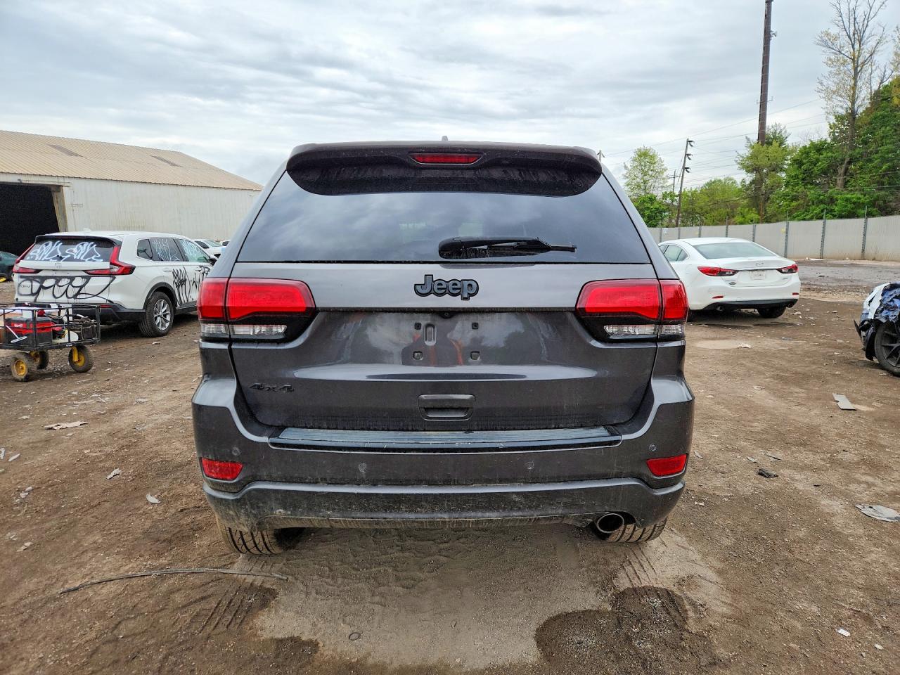 2017 JEEP CHEROKEE