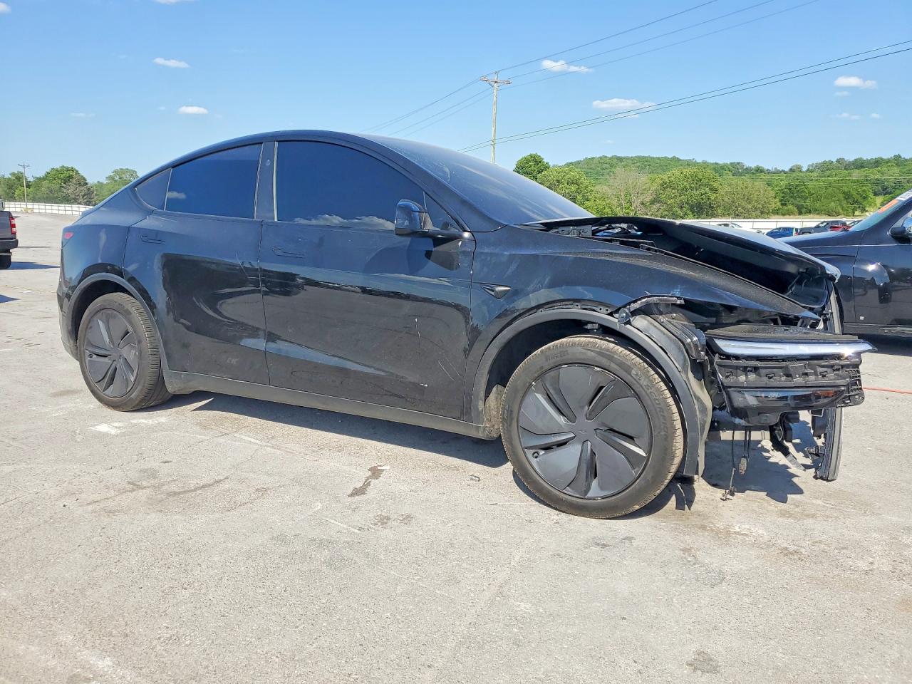 2026 TESLA MODEL Y