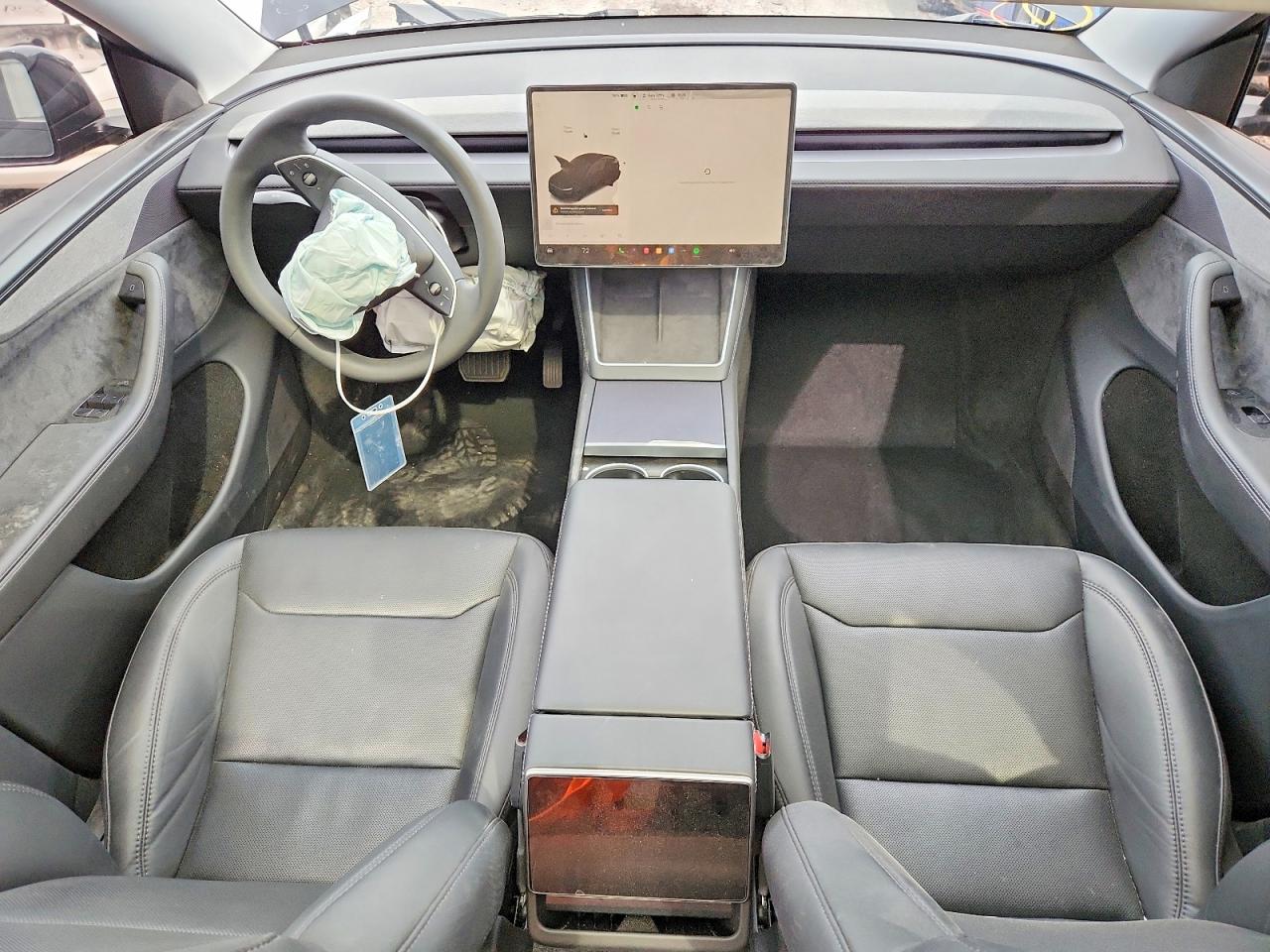 2026 TESLA MODEL Y