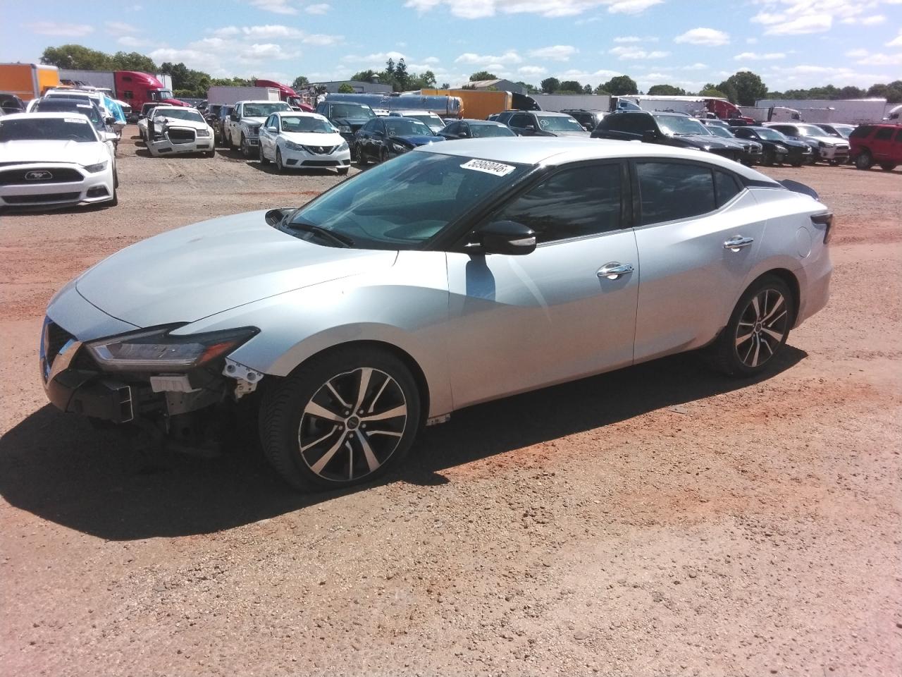 2023 NISSAN MAXIMA