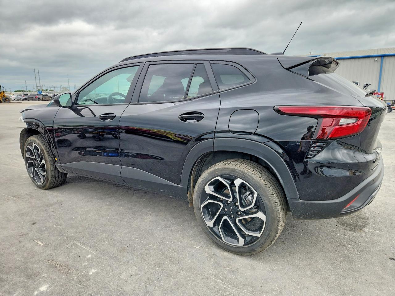 2025 CHEVROLET TRAX