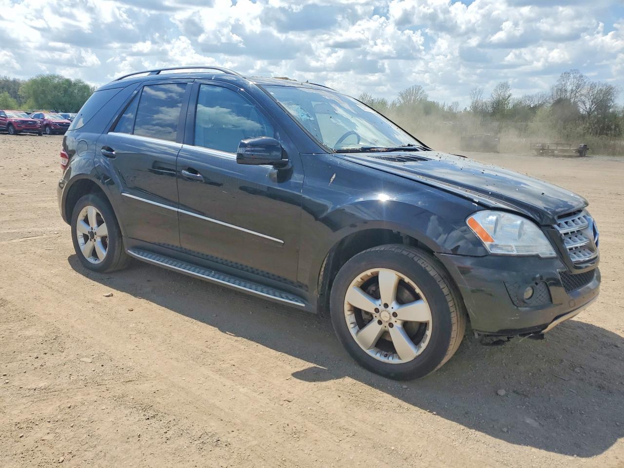 2011 MERCEDES-BENZ M-CLASS