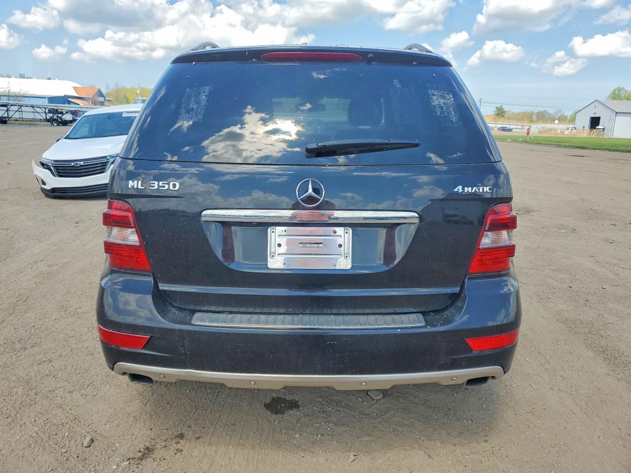 2011 MERCEDES-BENZ M-CLASS