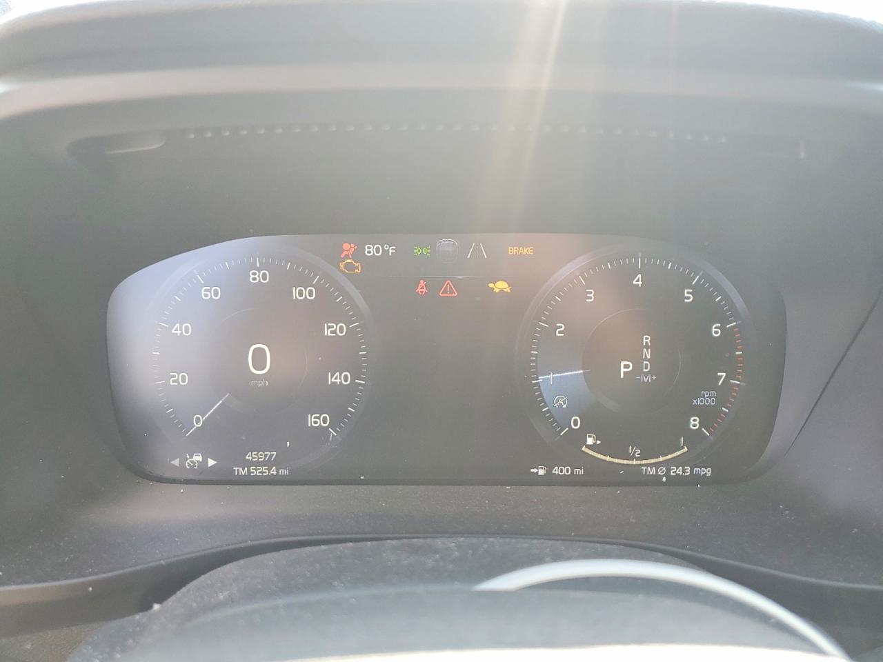 2022 VOLVO XC40
