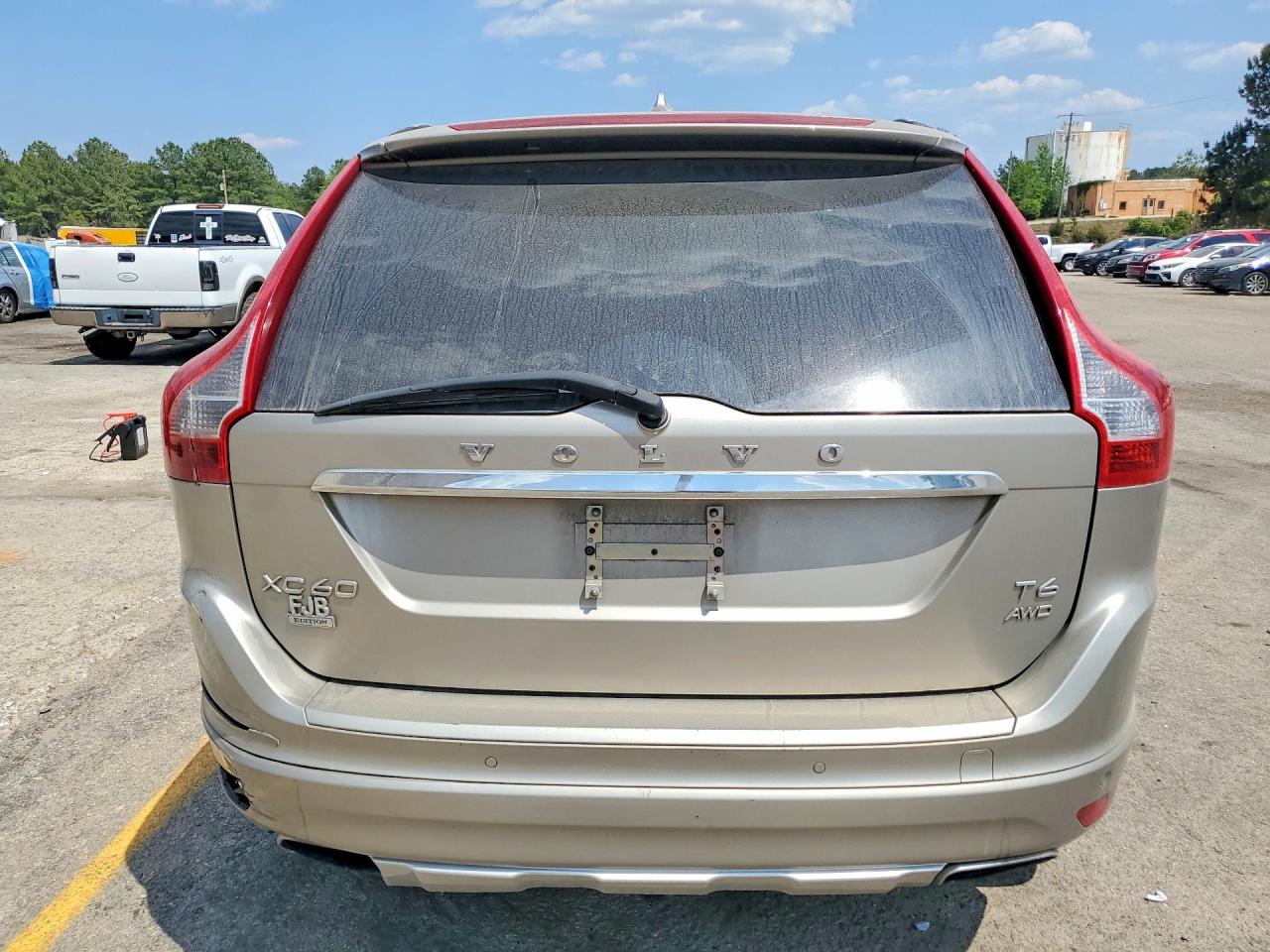 2014 VOLVO XC60