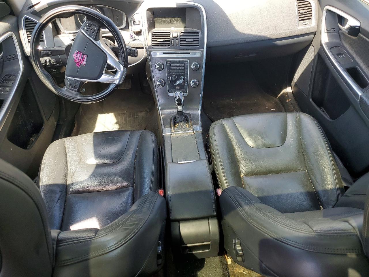 2014 VOLVO XC60