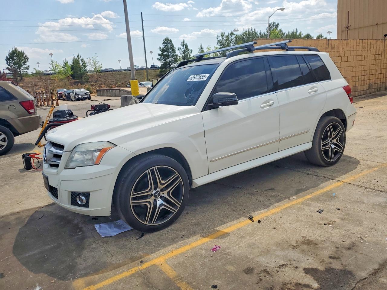 2010 MERCEDES-BENZ GLK-CLASS
