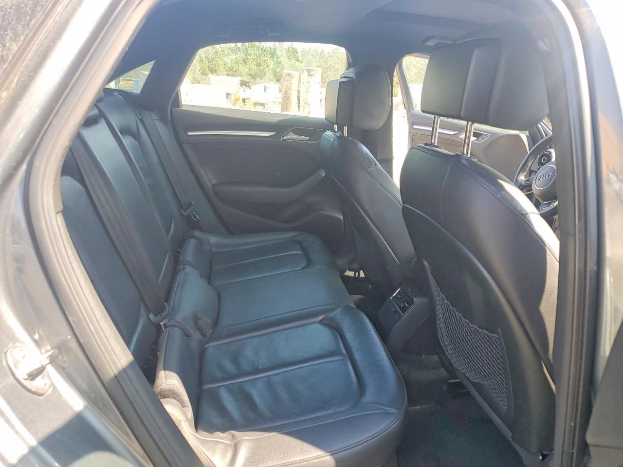 2015 AUDI A3