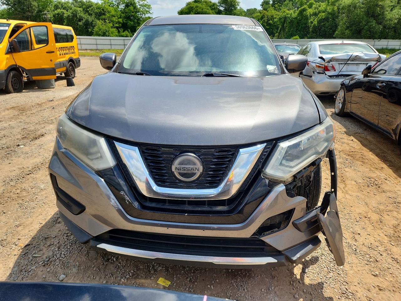 2018 NISSAN ROGUE