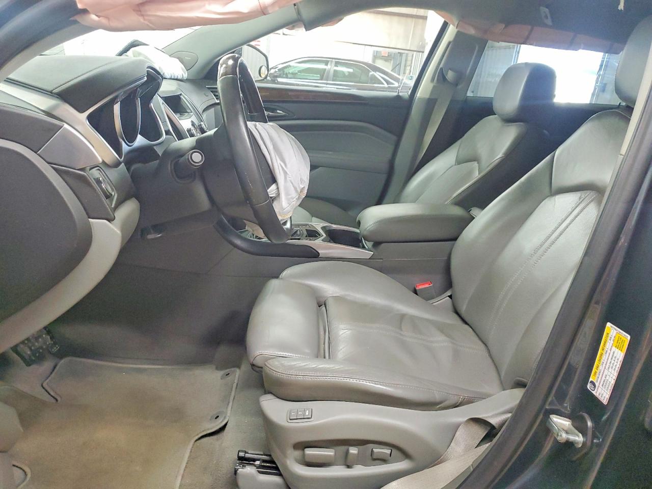2010 CADILLAC SRX LUXURY
