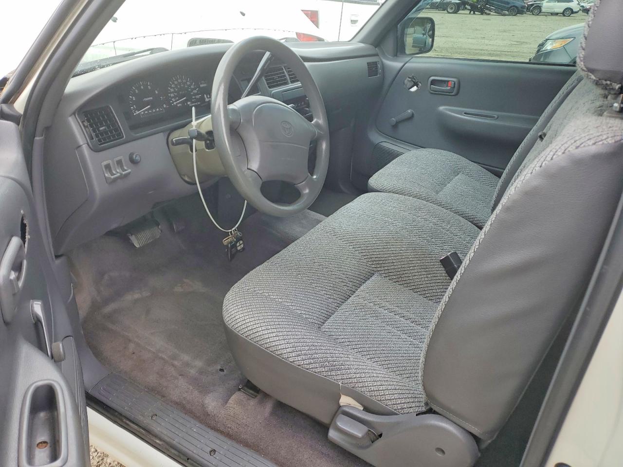 1996 TOYOTA T100