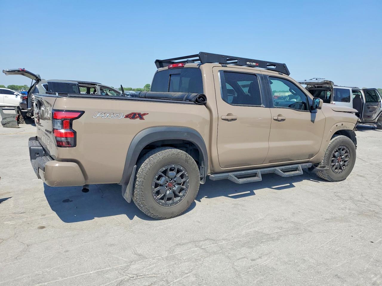 2023 NISSAN FRONTIER