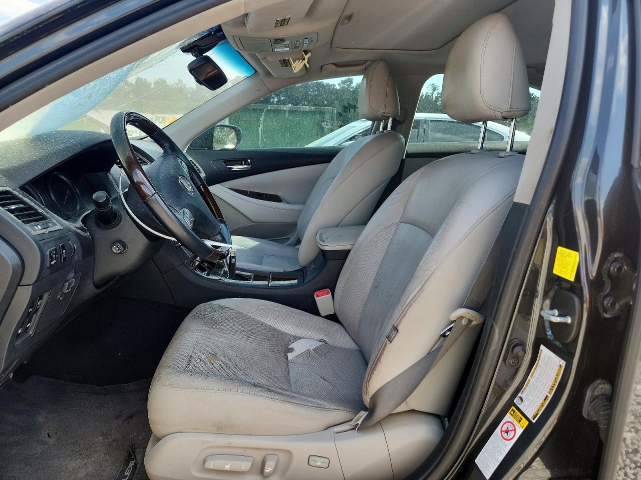 2011 LEXUS ES350