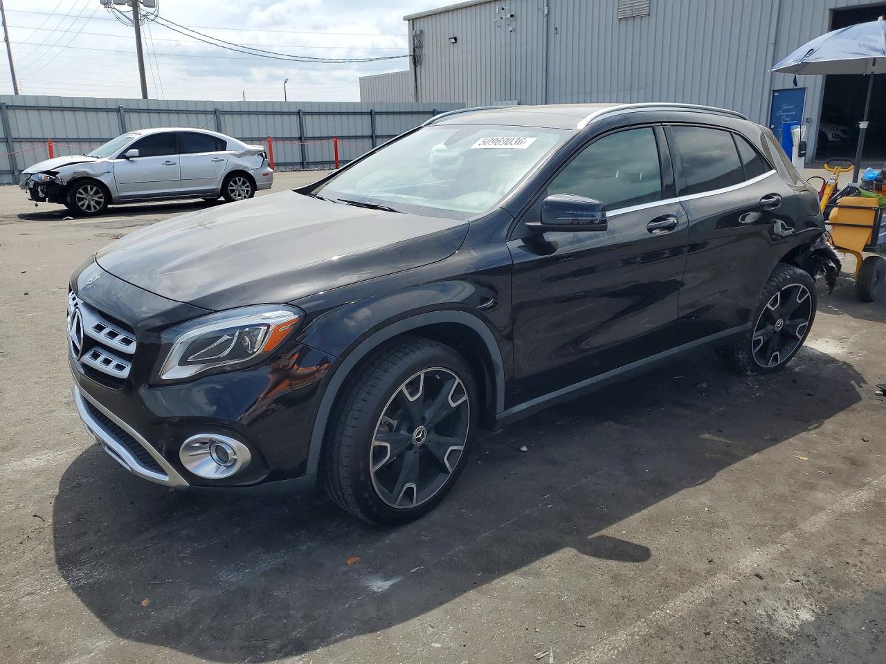 2019 MERCEDES-BENZ GLA-CLASS