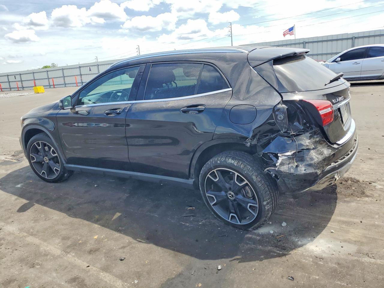 2019 MERCEDES-BENZ GLA-CLASS