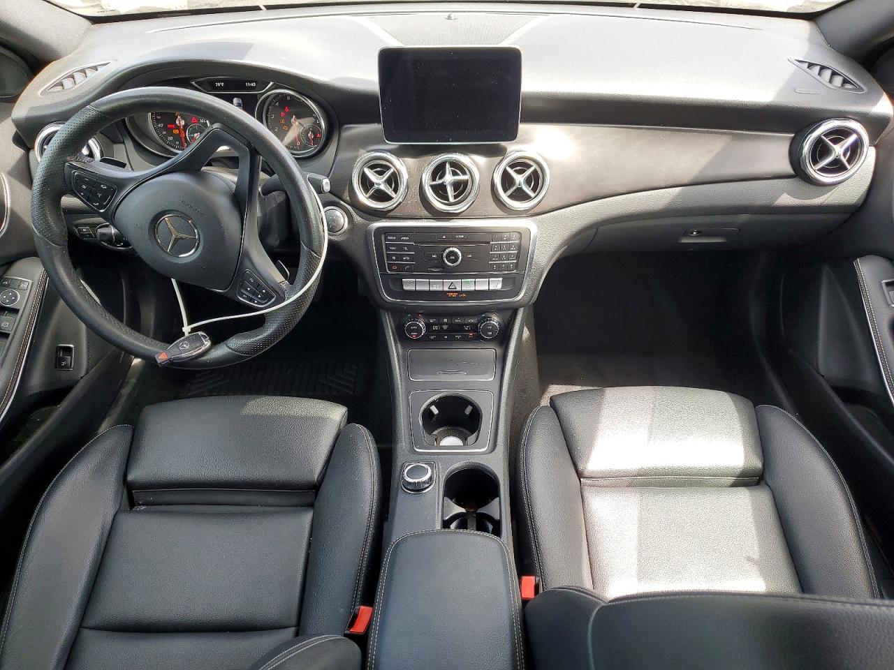 2019 MERCEDES-BENZ GLA-CLASS