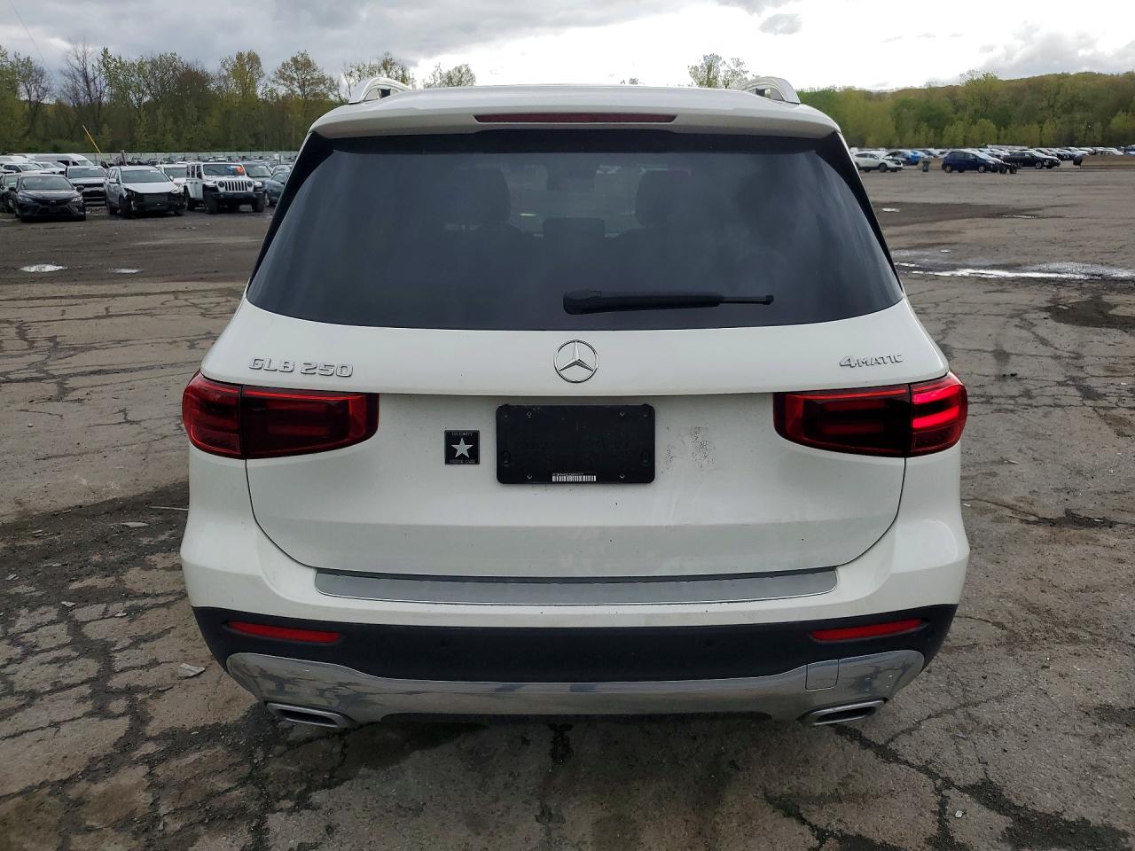 2025 MERCEDES-BENZ GLB-CLASS