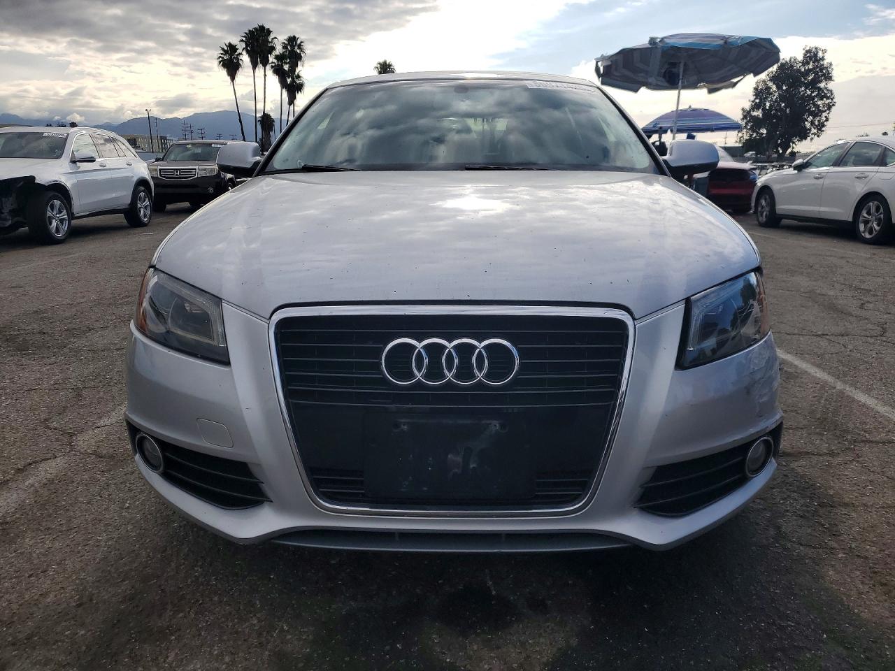 2012 AUDI A3