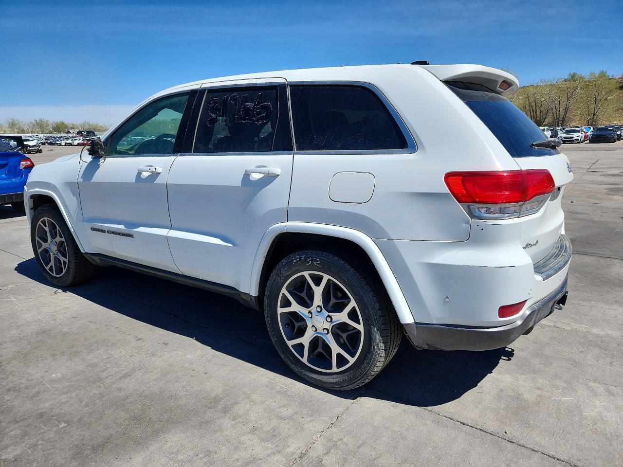 2018 JEEP CHEROKEE