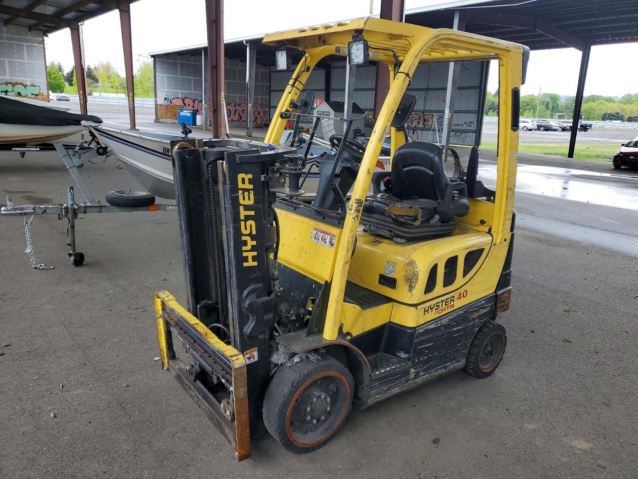 2016 HYSTER CONSTRUCTI