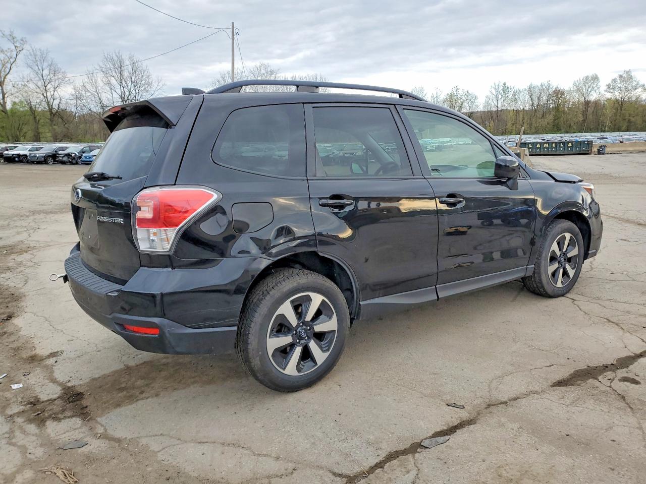 2018 SUBARU FORESTER