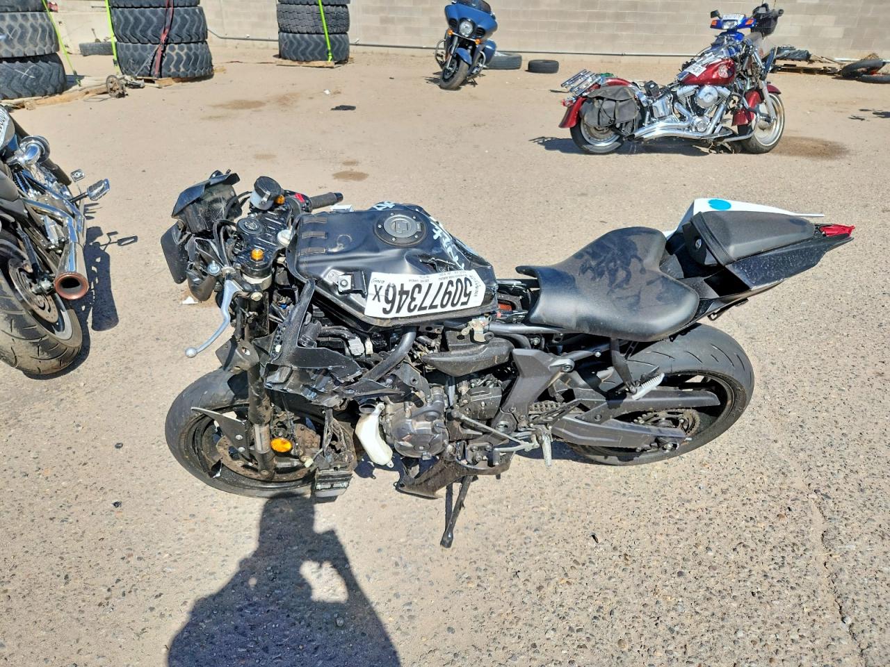 2025 YAMAHA YZFR7