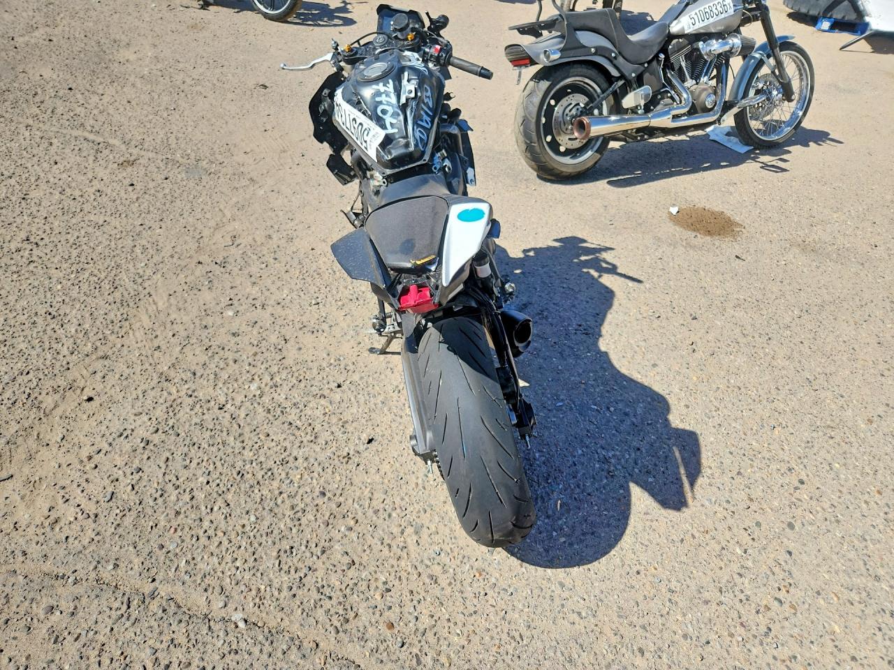 2025 YAMAHA YZFR7