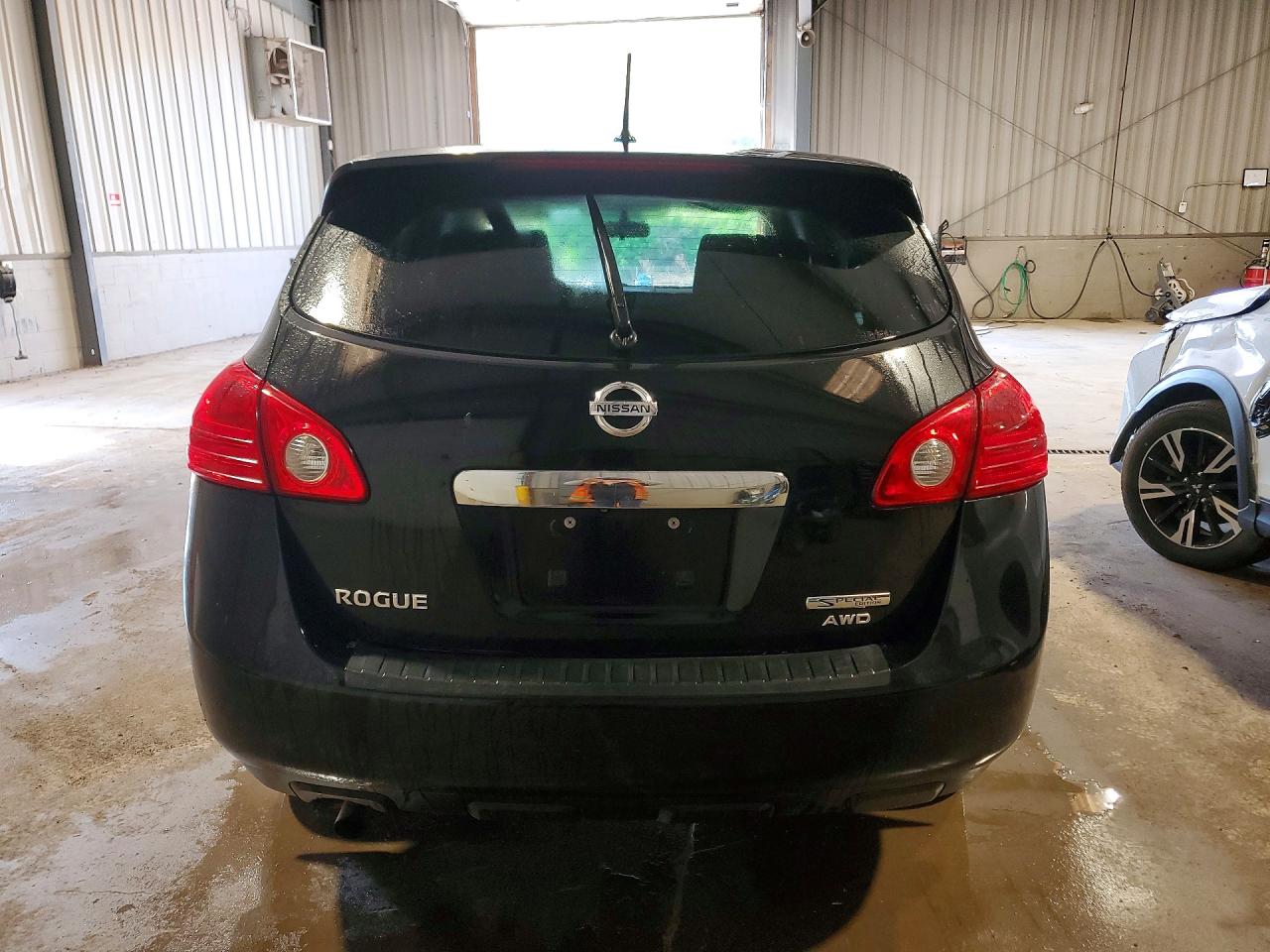 2013 NISSAN ROGUE
