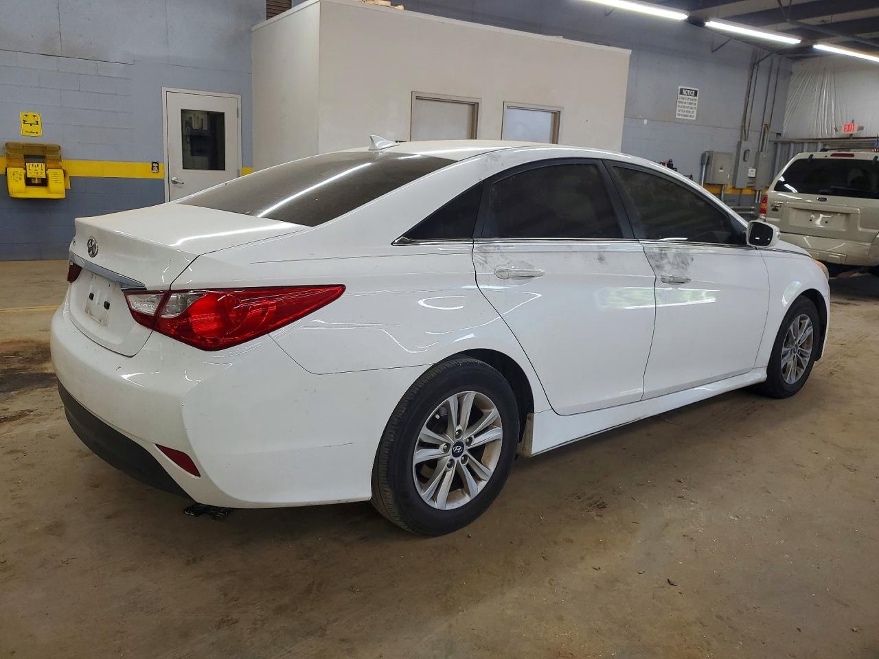 2014 HYUNDAI SONATA