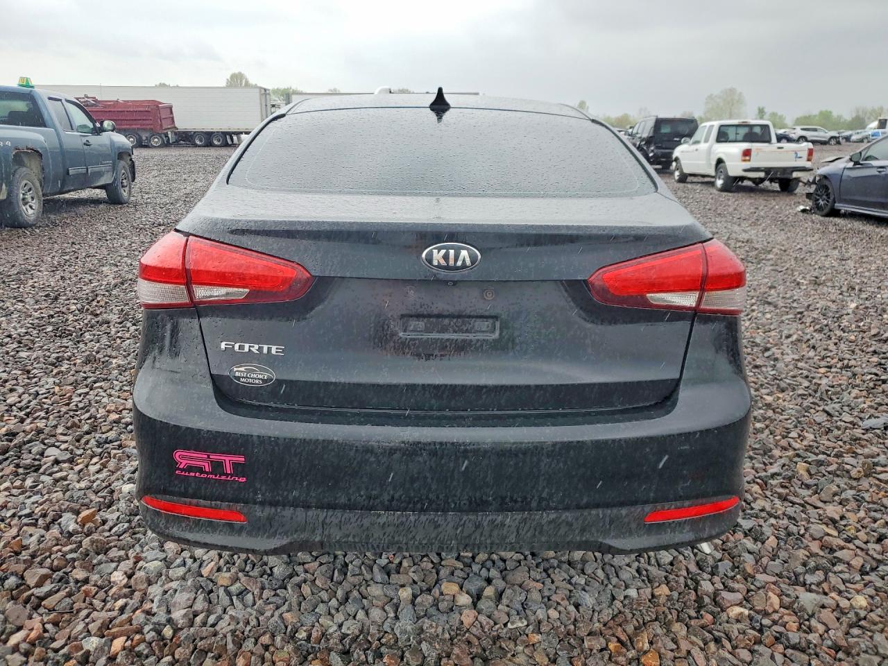 2017 KIA FORTE
