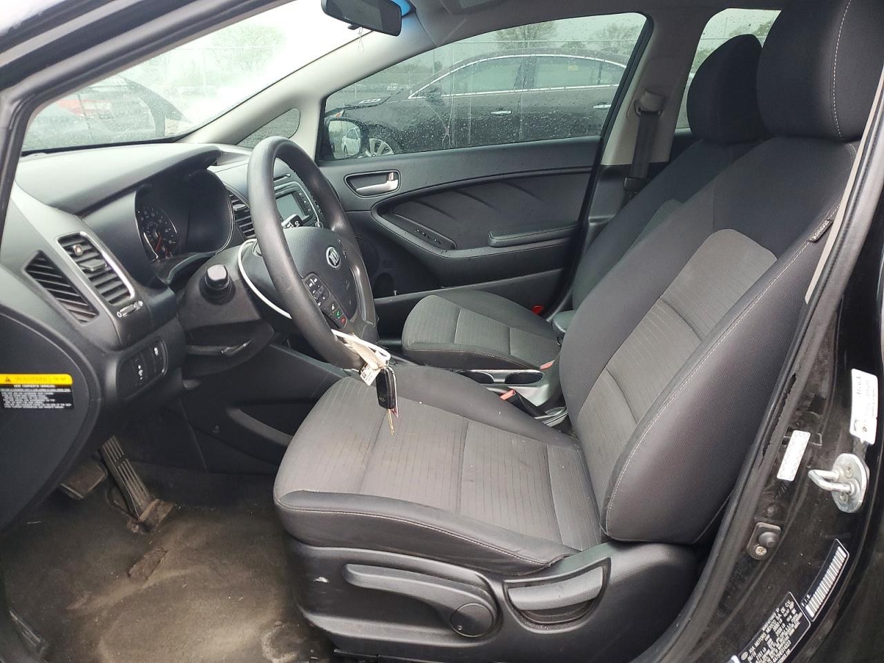 2017 KIA FORTE