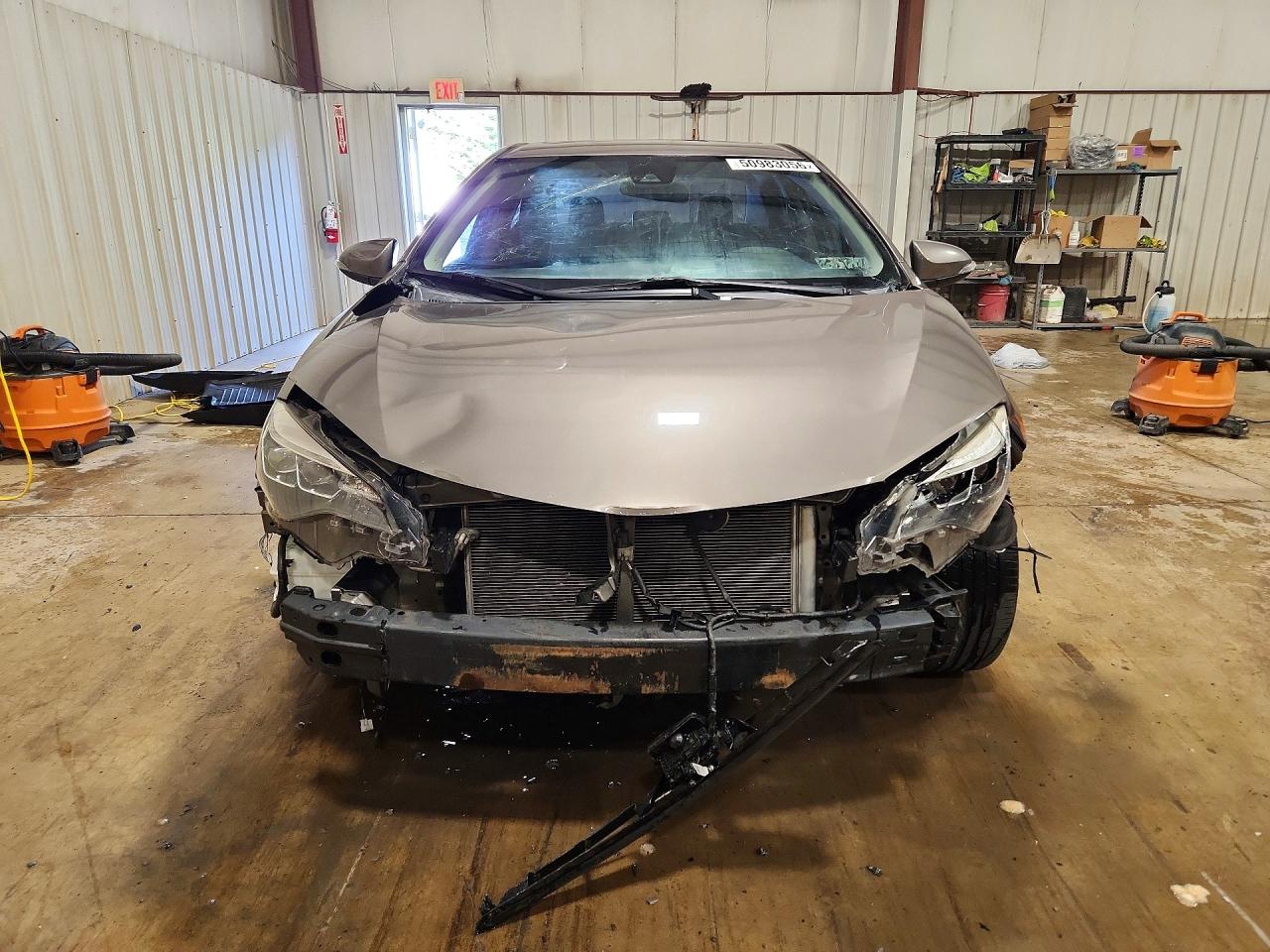 2017 TOYOTA COROLLA