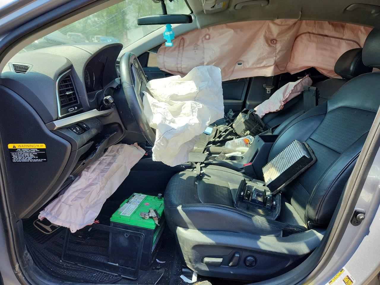2017 HYUNDAI ELANTRA