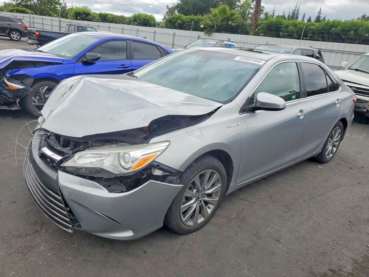 2015 TOYOTA CAMRY SOLA