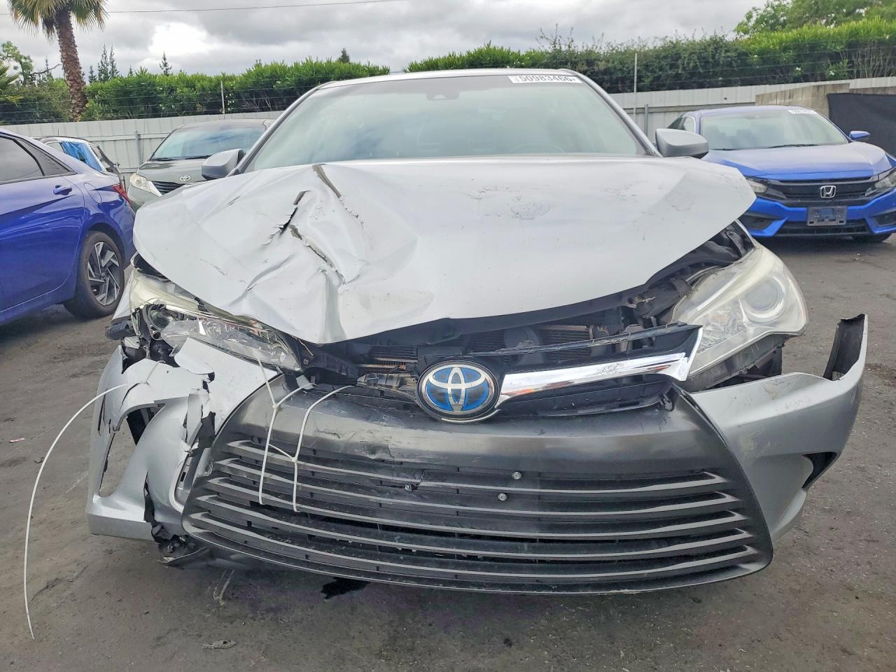 2015 TOYOTA CAMRY SOLA