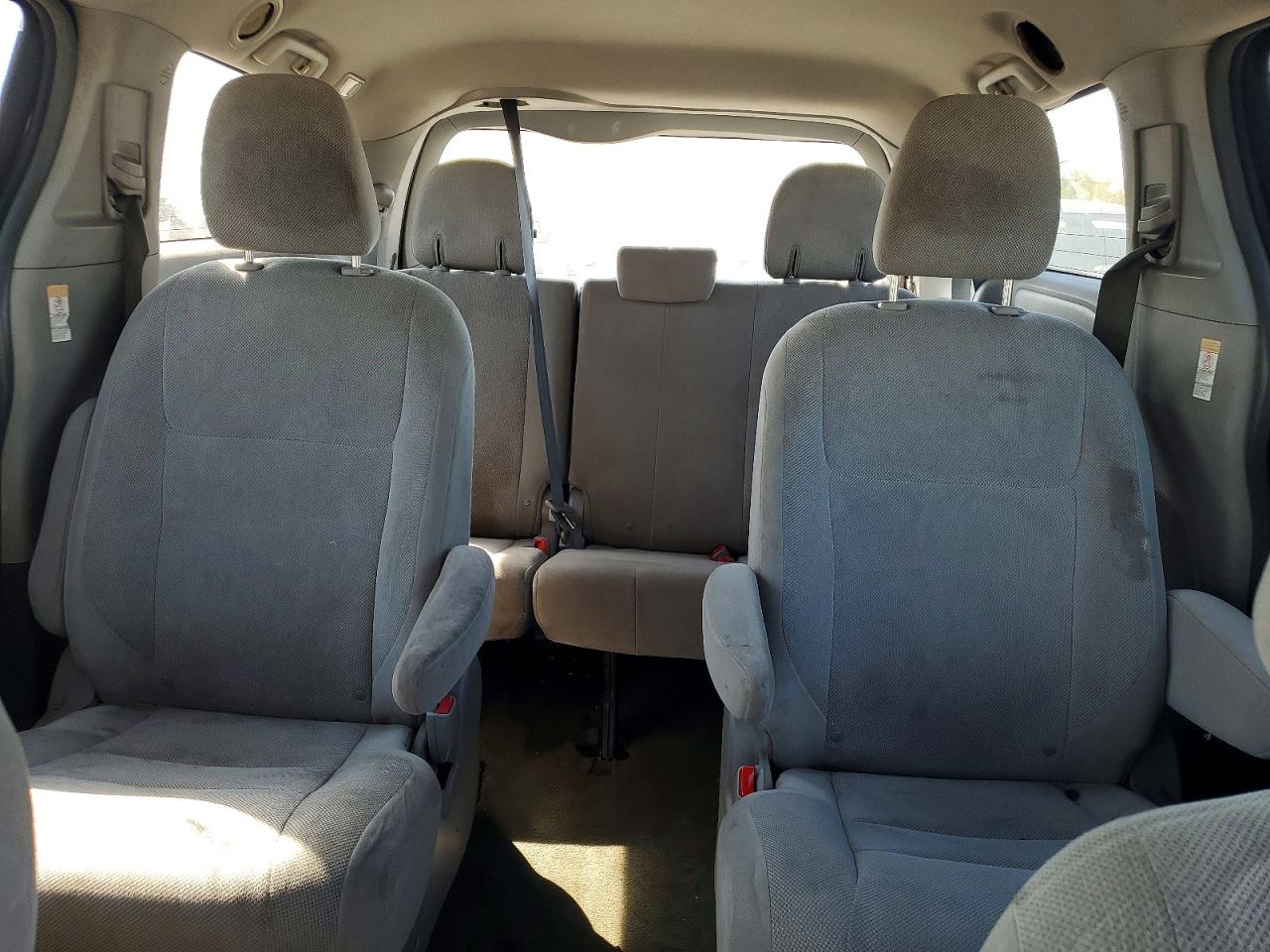 2015 TOYOTA SIENNA