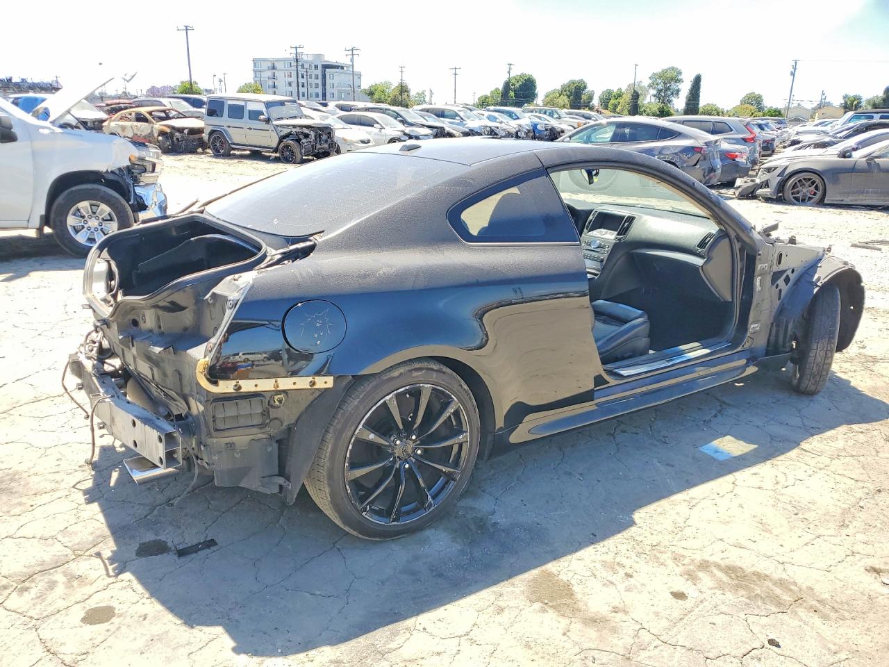2012 INFINITI G37