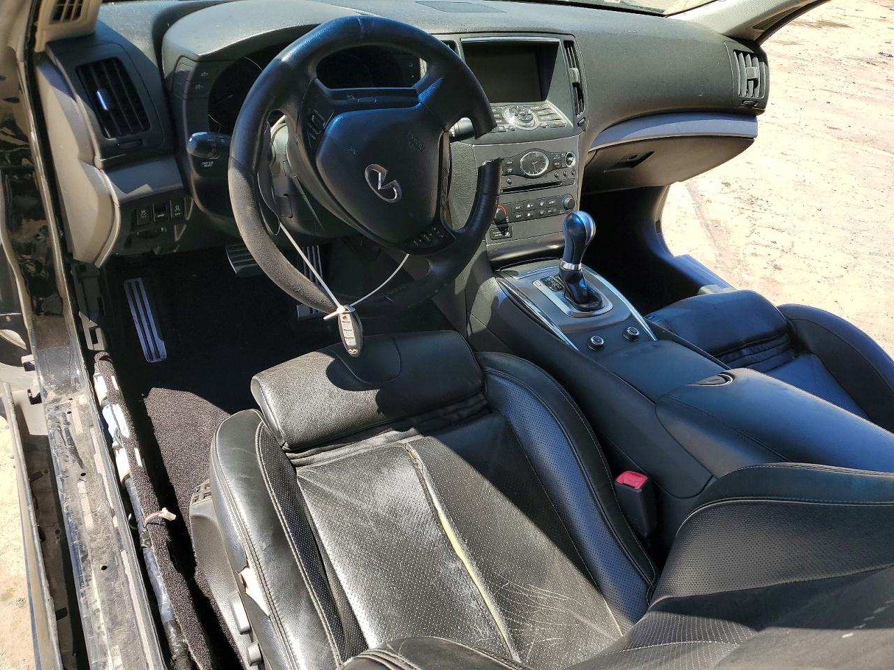 2012 INFINITI G37
