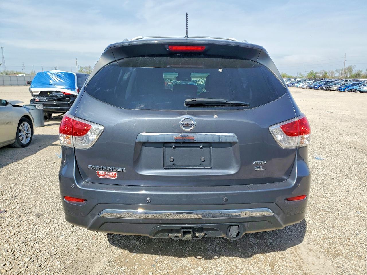 2013 NISSAN PATHFINDER