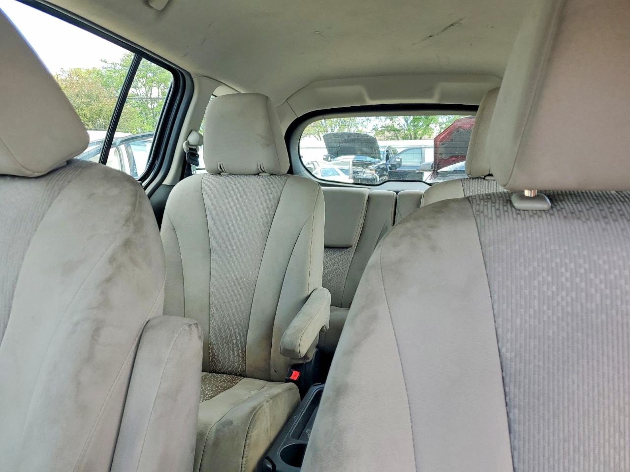 2012 MAZDA 5