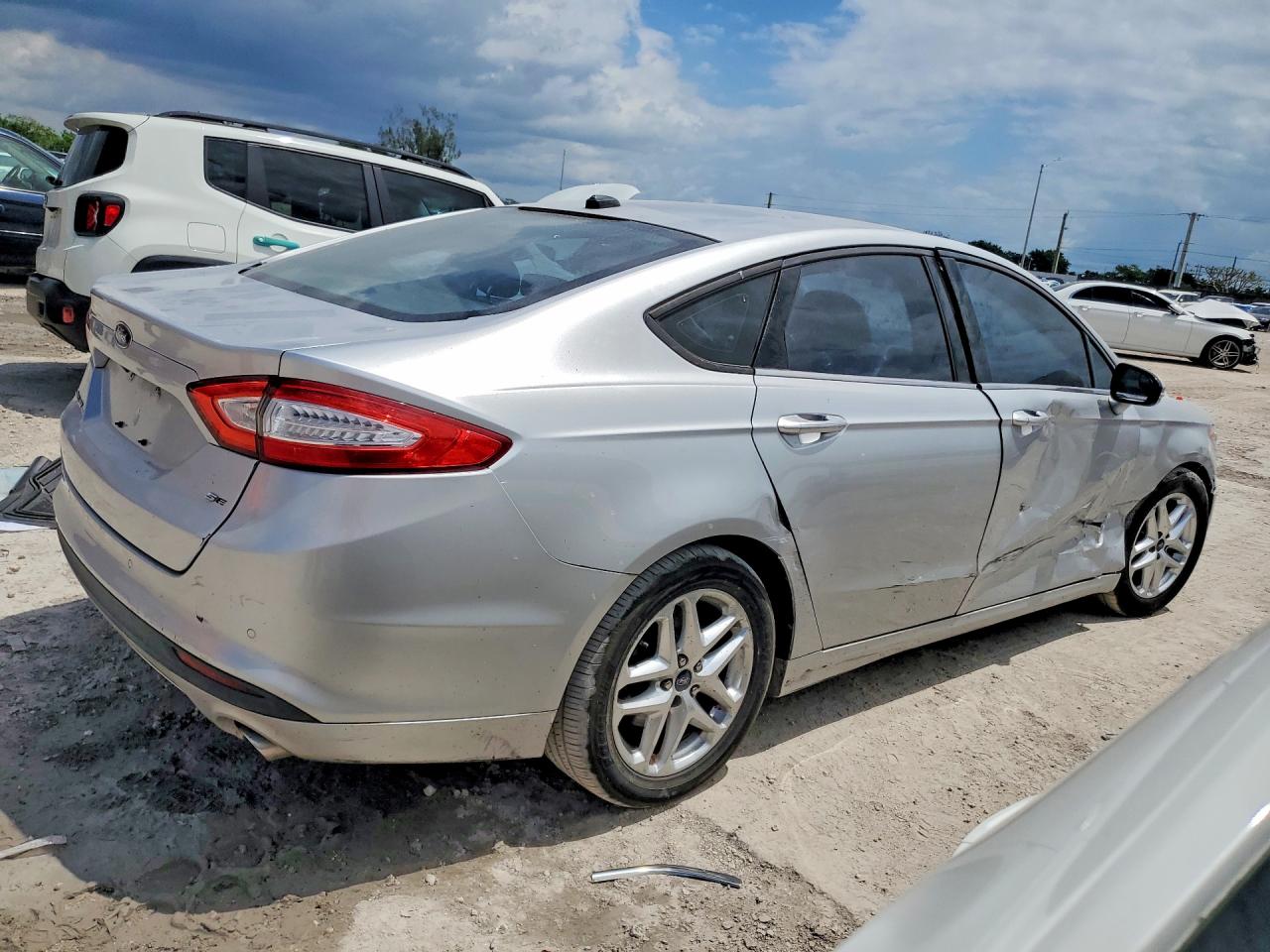 2013 FORD FUSION
