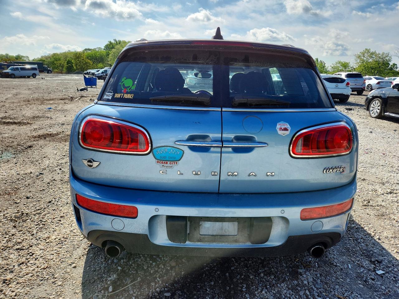 2018 MINI COOPER