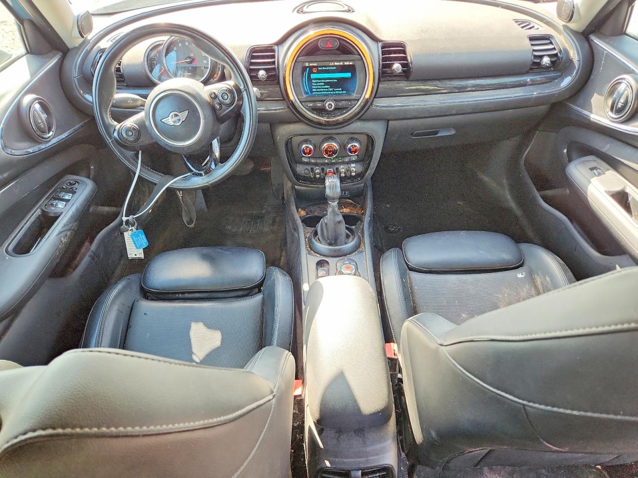 2018 MINI COOPER