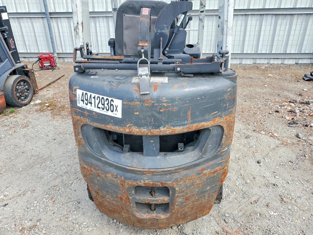 2017 UNICARIERS FORKLIFT