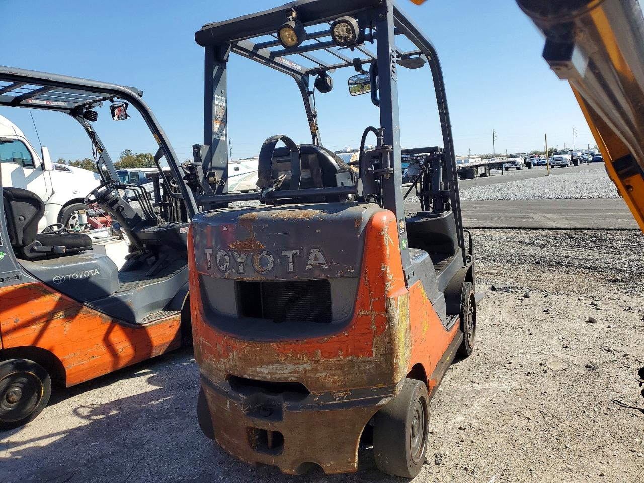 2014 TOYA FORKLIFT