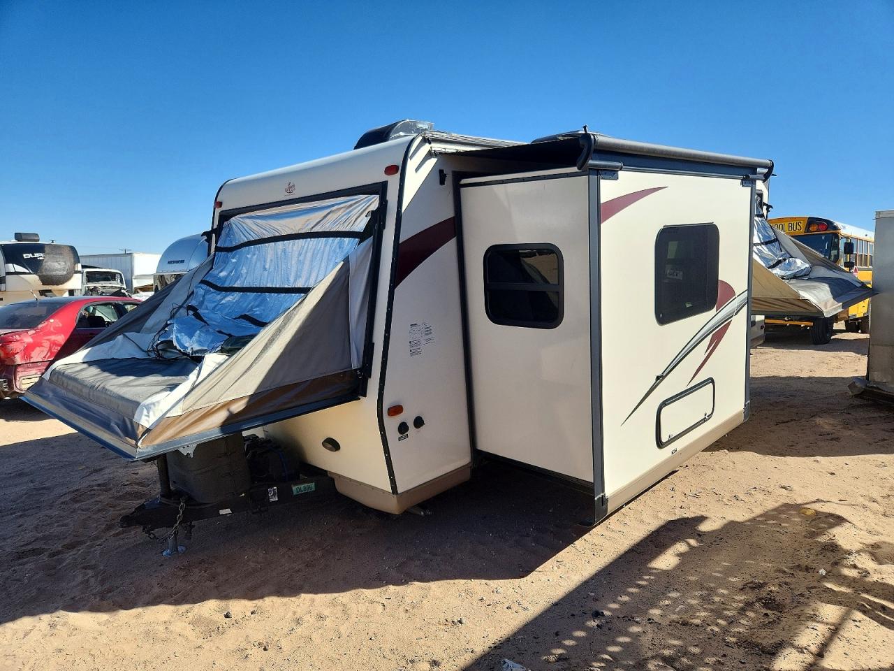 2017 FOREST RIVER ROCKWOOD R