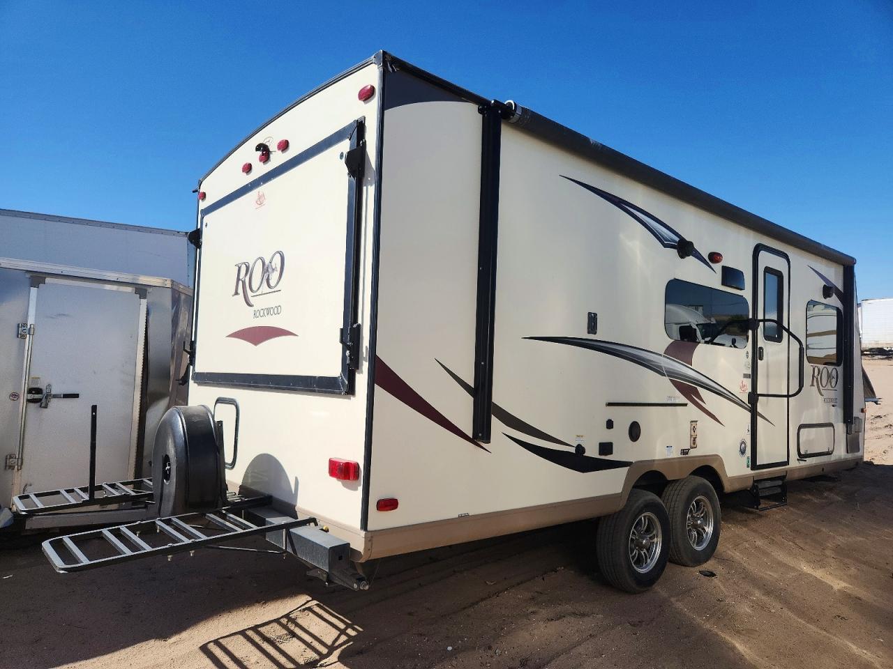 2017 FOREST RIVER ROCKWOOD R