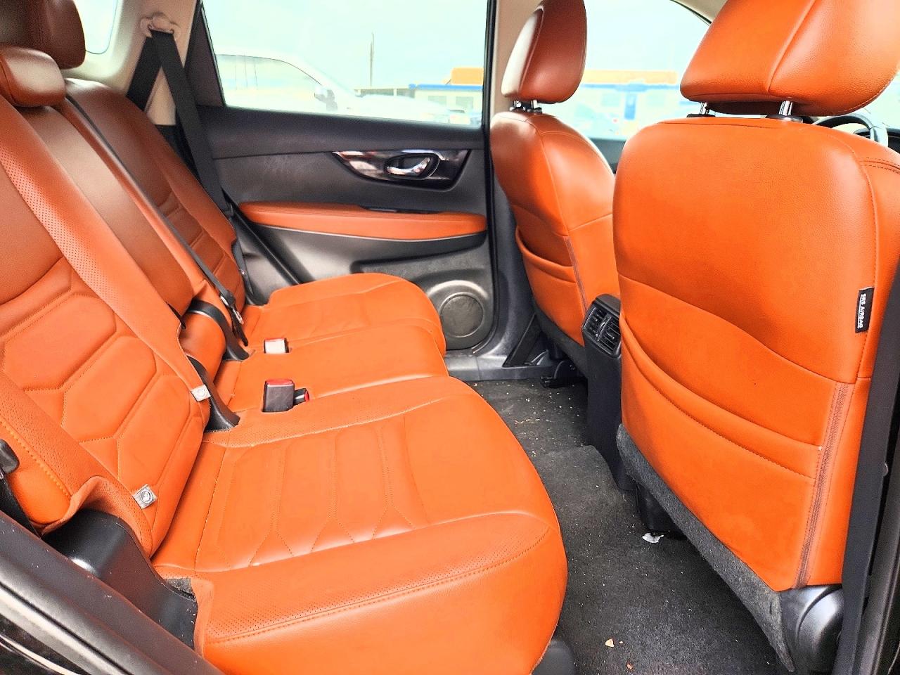 2017 NISSAN ROGUE