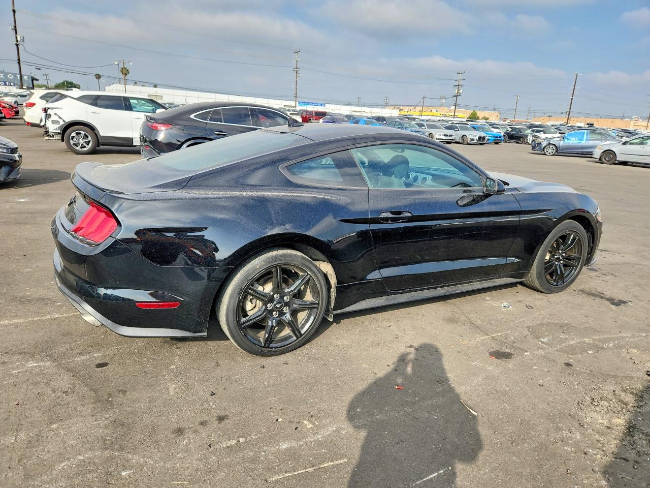 2020 FORD MUSTANG